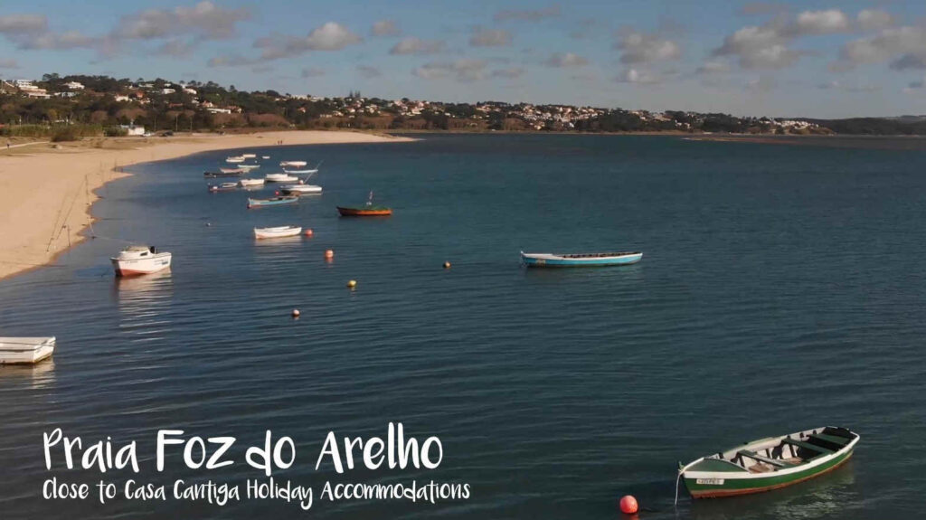 les plages de Foz do Arelho, Portugal 